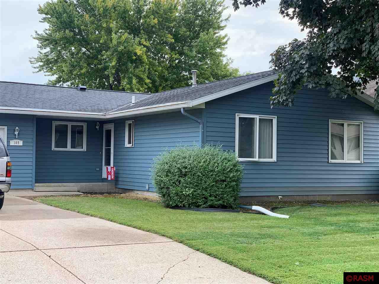 Property Photo: 109 Martin Circle MN 56001