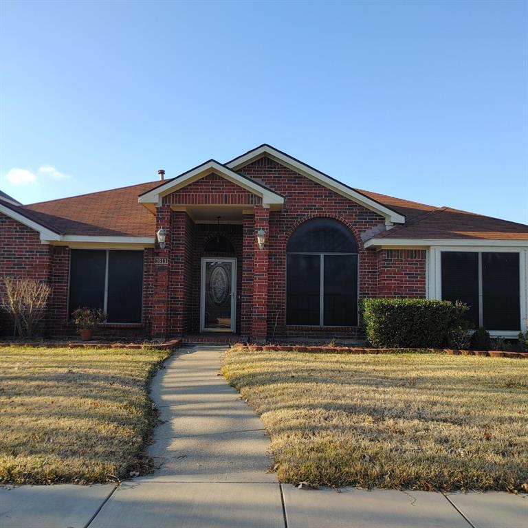Property Photo: 1611 Brenwood Drive TX 75181