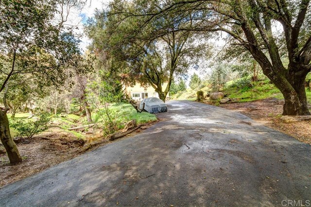 Property Photo: 28540 N Twin Oaks Valley Rd CA 92069