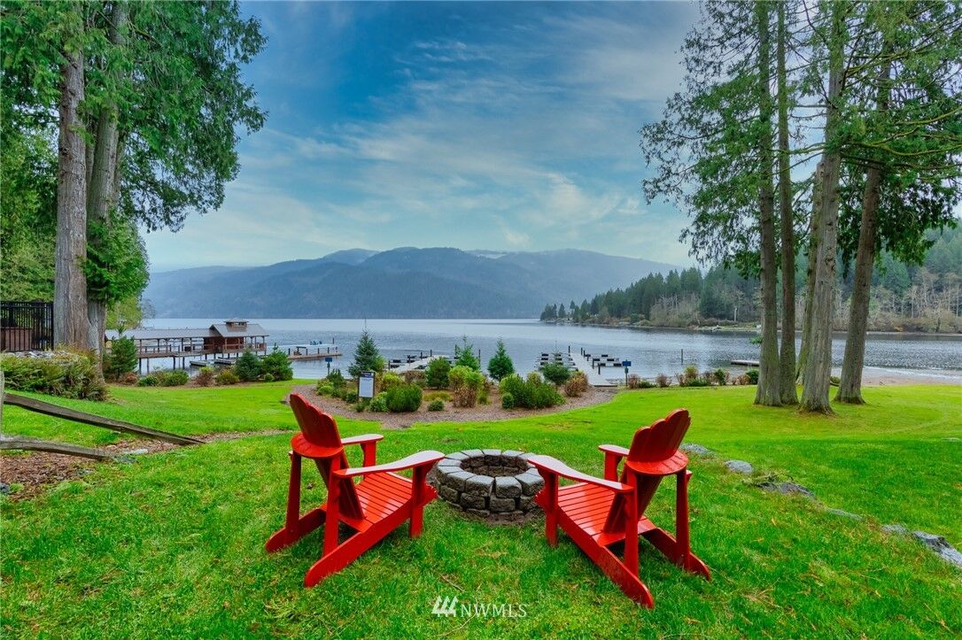 Property Photo:  990 Lake Whatcom Boulevard G  WA 98284 