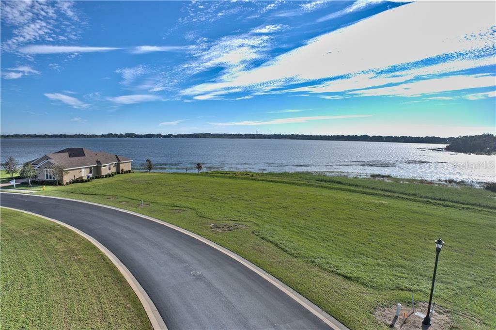 Property Photo: 188 Caladium Avenue FL 33850