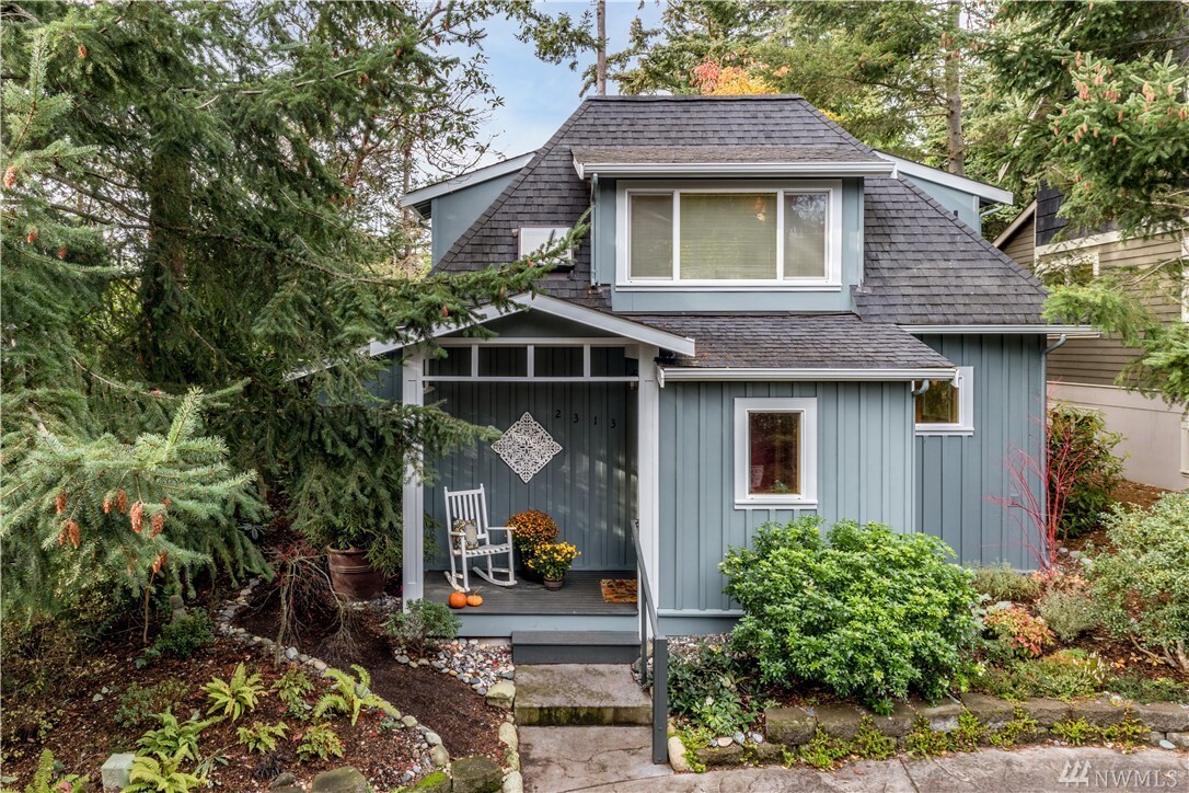 Property Photo: 2313 Ebony St WA 98368