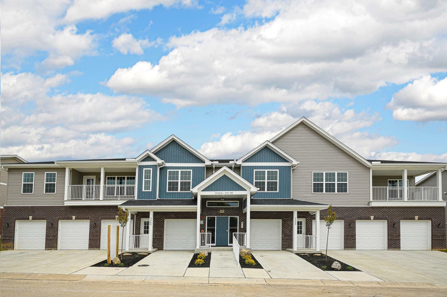 Property Photo: 3448 Chestnut Park Ln 102 OH 45002