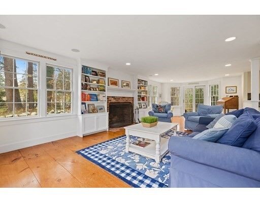 Property Photo:  668 Grove St  MA 02061 