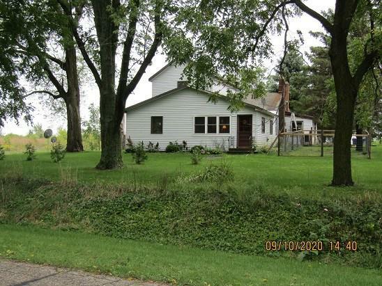 Property Photo:  N8136 Silver Creek Road  WI 54971 