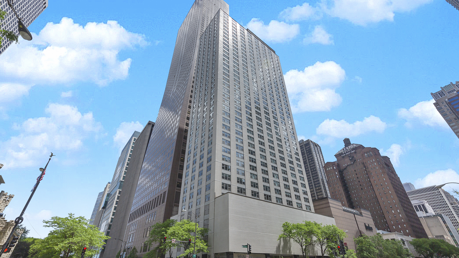 Property Photo: 777 N Michigan Avenue 3309 IL 60611
