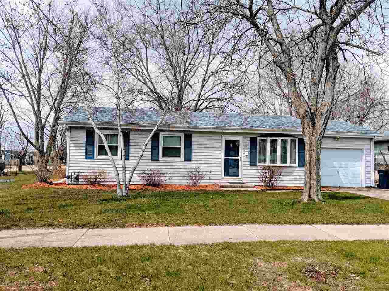 Property Photo:  1756 South Pine St  WI 53546 