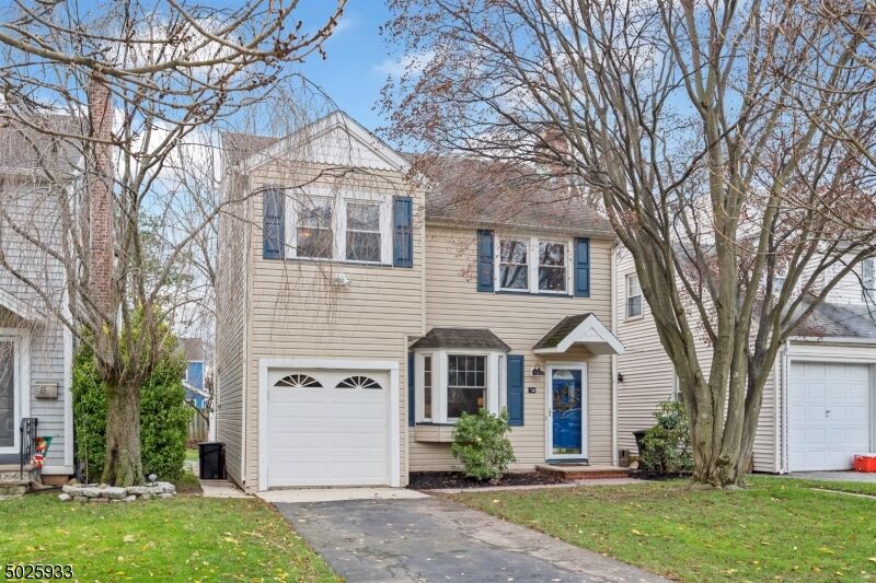 Property Photo:  14 Overlook Ter  NJ 07003 