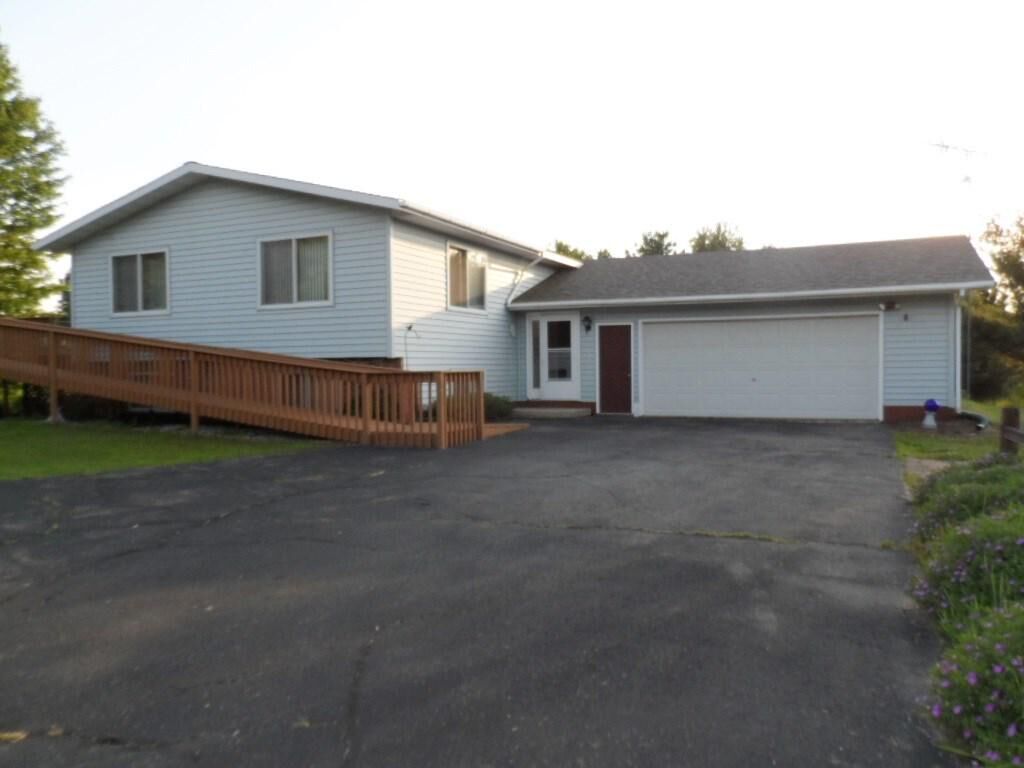 Property Photo:  5207 County Road D  WI 54489 