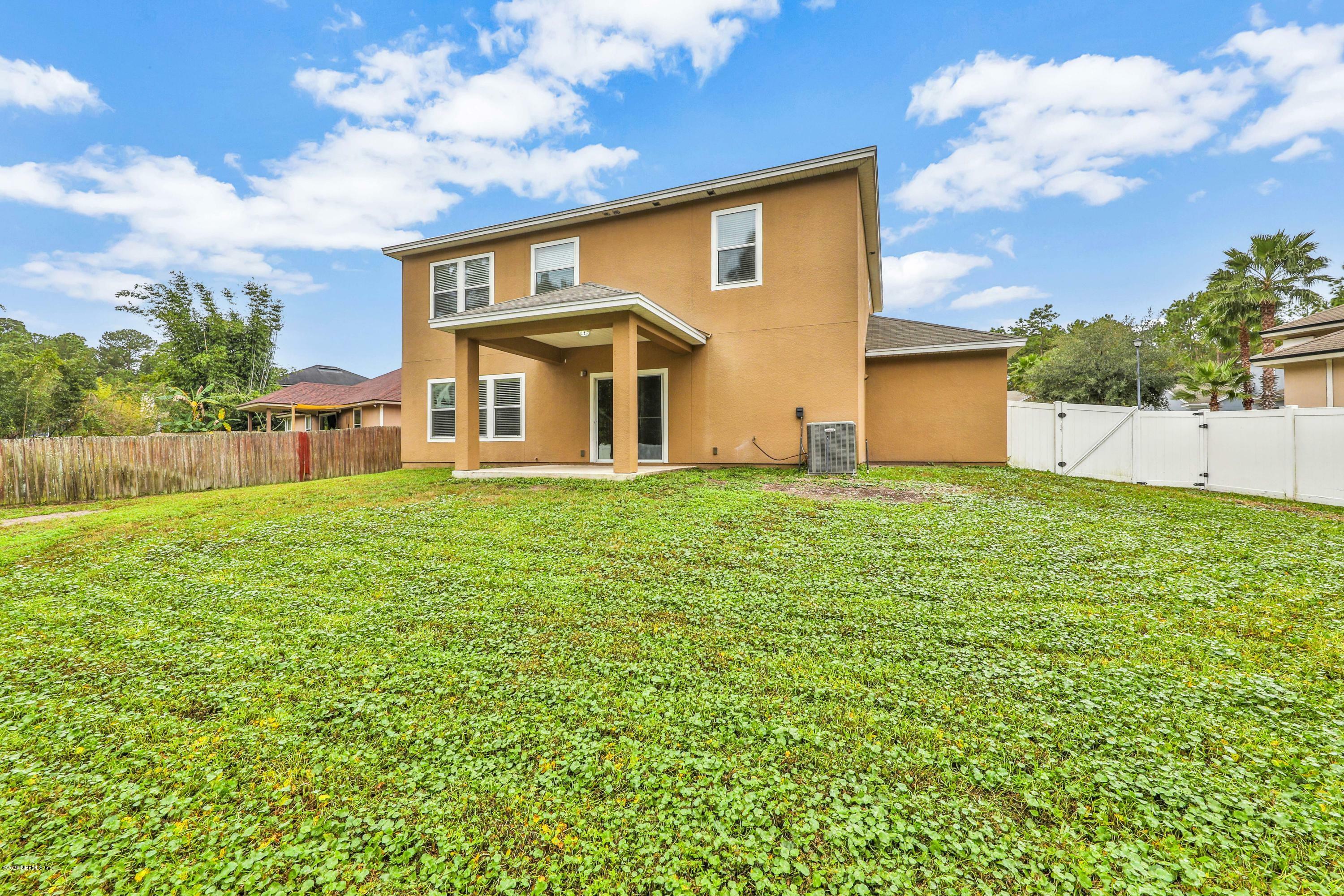 Property Photo:  2288 Gardenmoss Drive  FL 32043 