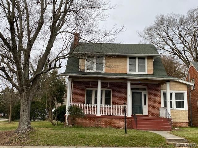 Property Photo:  306 Suffolk Avenue  VA 23834 
