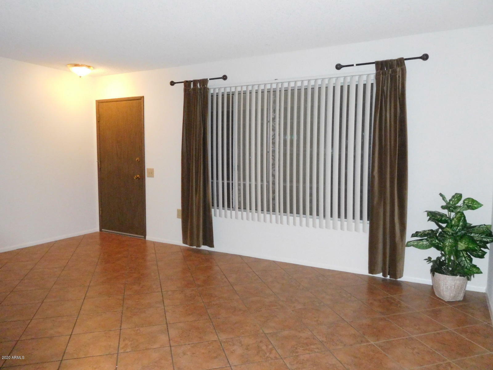 Property Photo: 10622 W Hazelwood Court AZ 85373