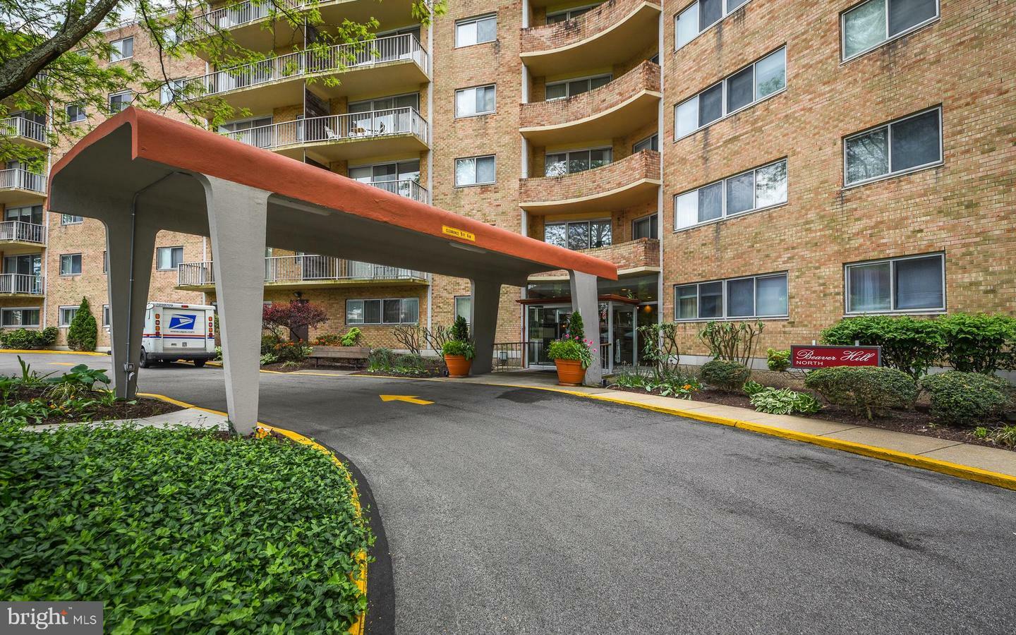 Property Photo:  100 West Avenue 210S  PA 19046 