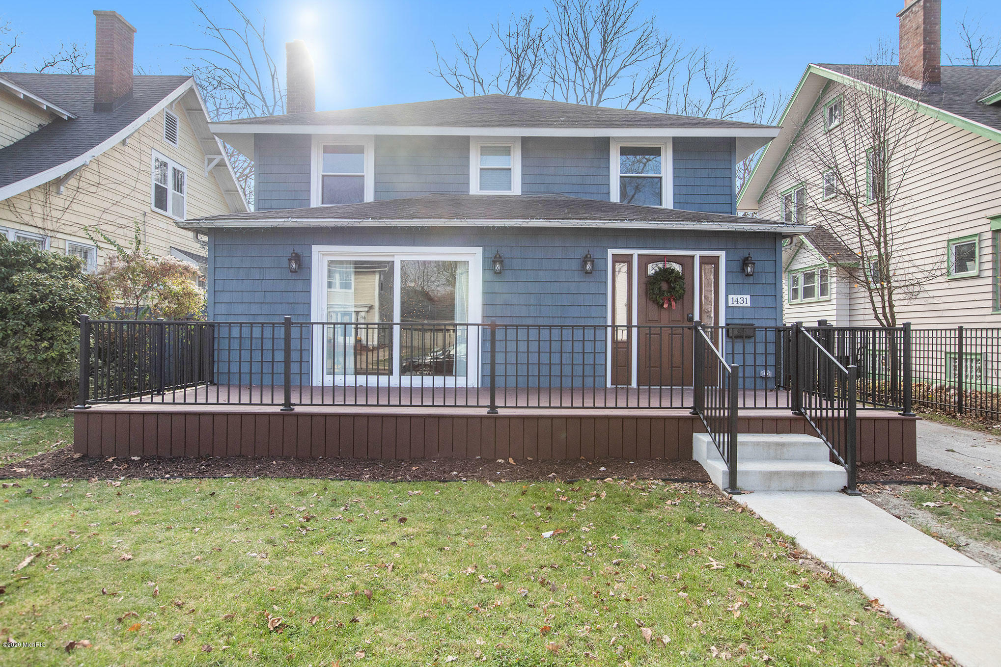 Property Photo:  1431 W Maple Street  MI 49008 