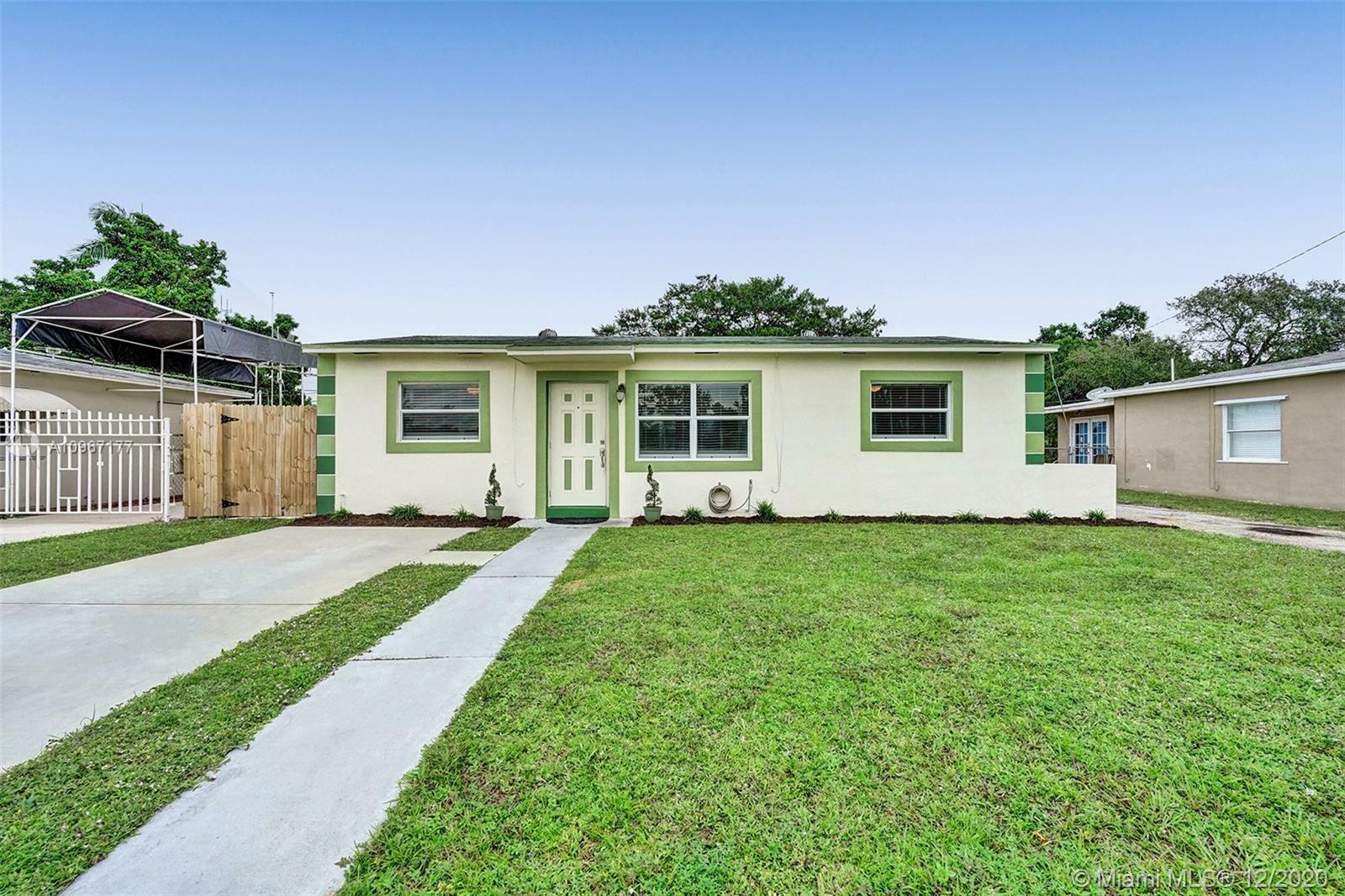 Property Photo:  4151 SW 38th St  FL 33023 