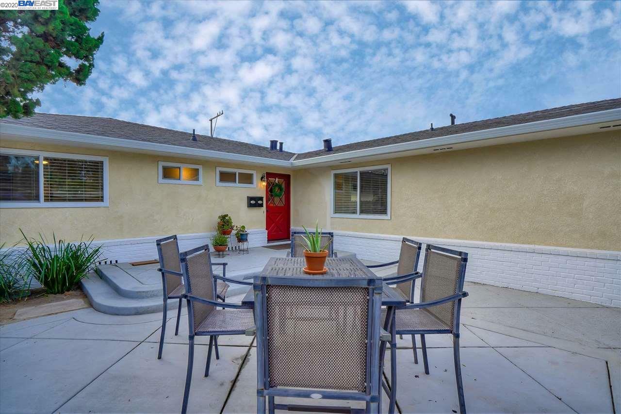 Property Photo:  38081 Temple Way  CA 94536 