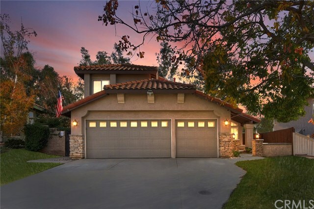 Property Photo:  9726 Shadow Springs Drive  CA 92557 