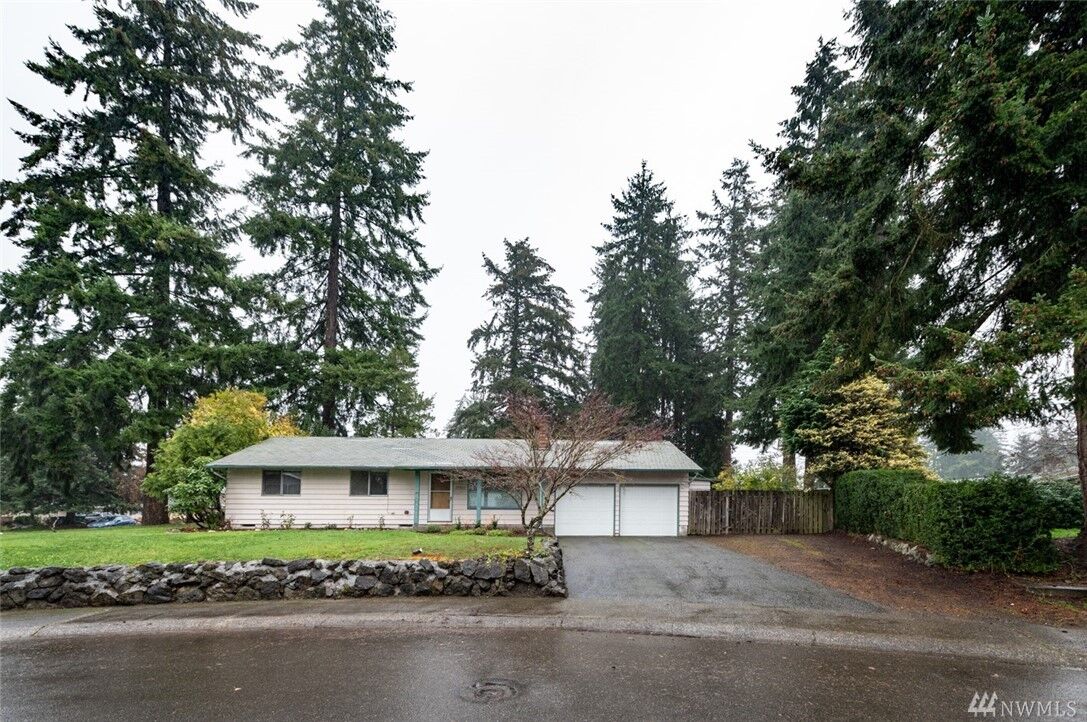 Property Photo:  35024 18th Ave SW  WA 98023 