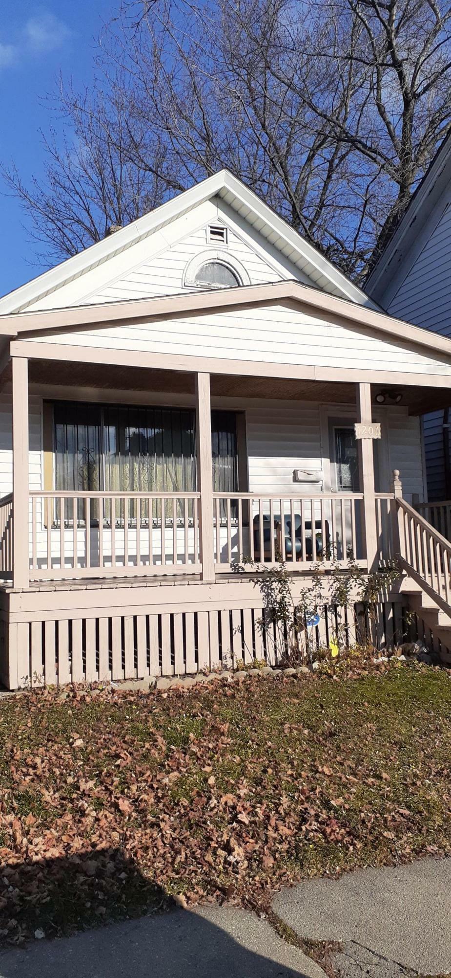 Property Photo: 1206 W Scott St WI 53204