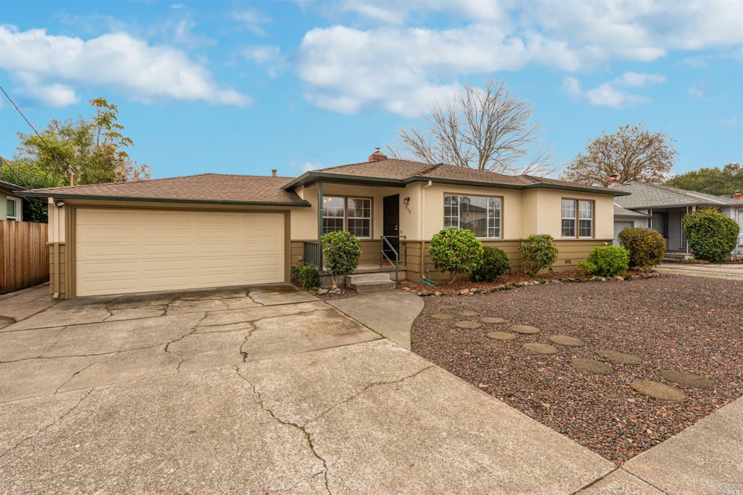 Property Photo: 510 Richmond Drive CA 95401