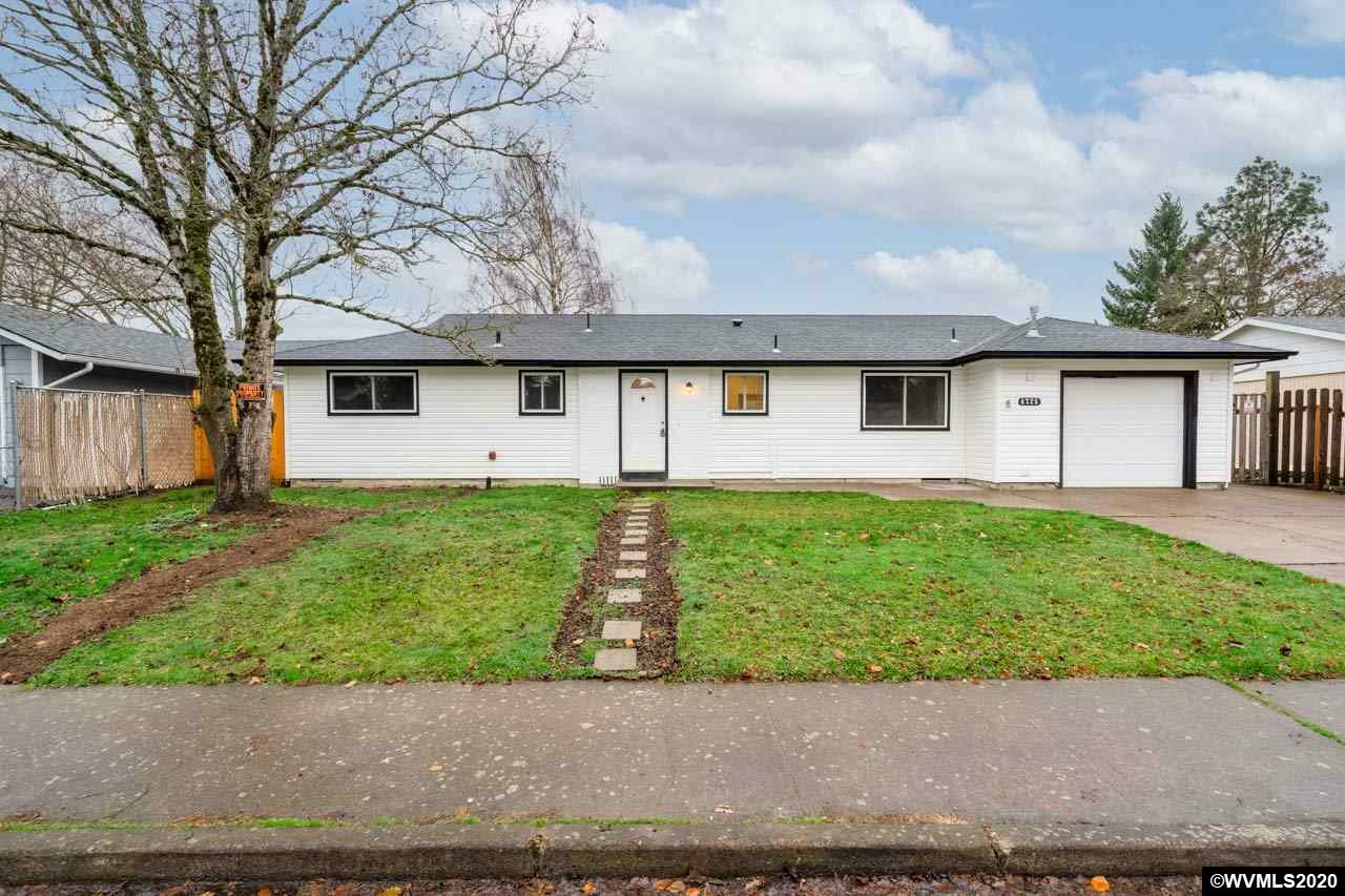 Property Photo: 4725 Satter Dr NE OR 97305