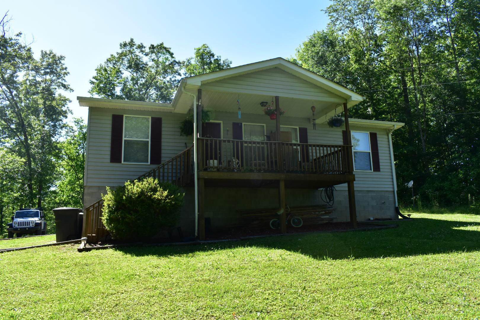 Property Photo:  639 West Lane  TN 37847 