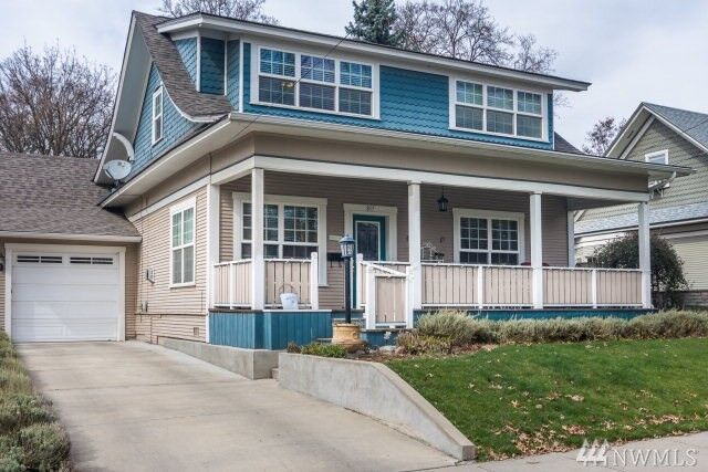 Property Photo: 817 Valencia St WA 99362