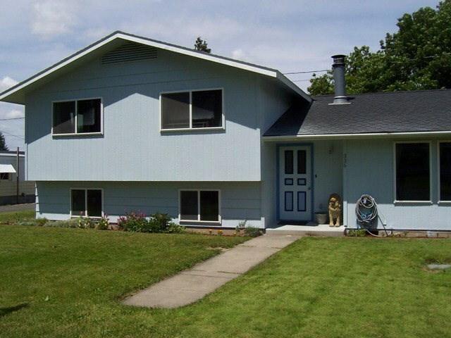 Property Photo:  336 W 5th Street  WA 99328 