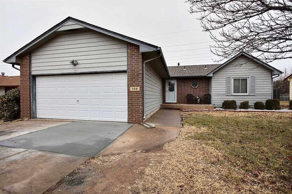 Property Photo:  108 E Derby Hills Dr  KS 67037 