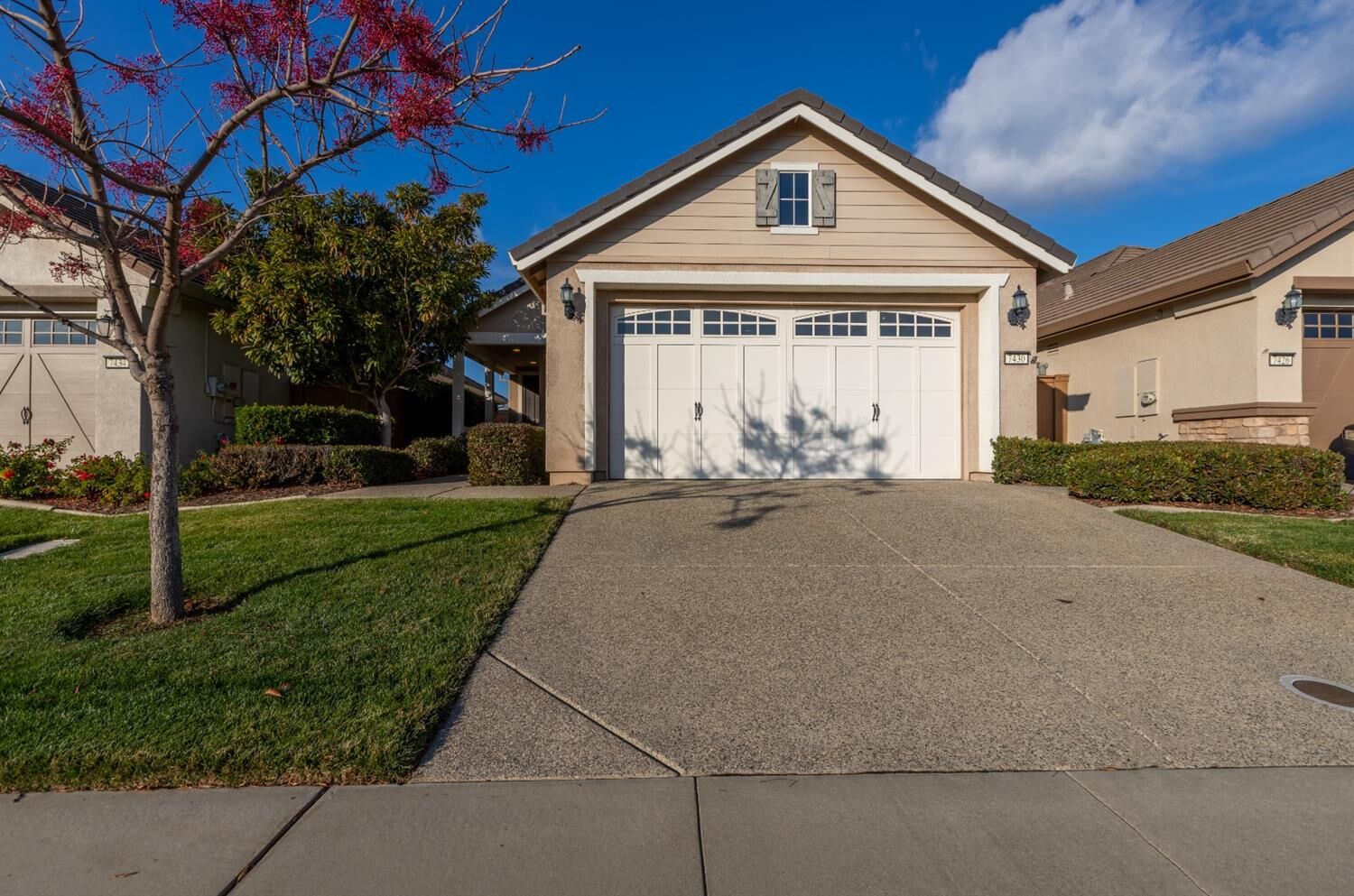 Property Photo: 7430 Chatsworth Circle CA 95757