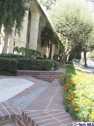 Property Photo: 2450 E Del Mar Boulevard 8 CA 91107