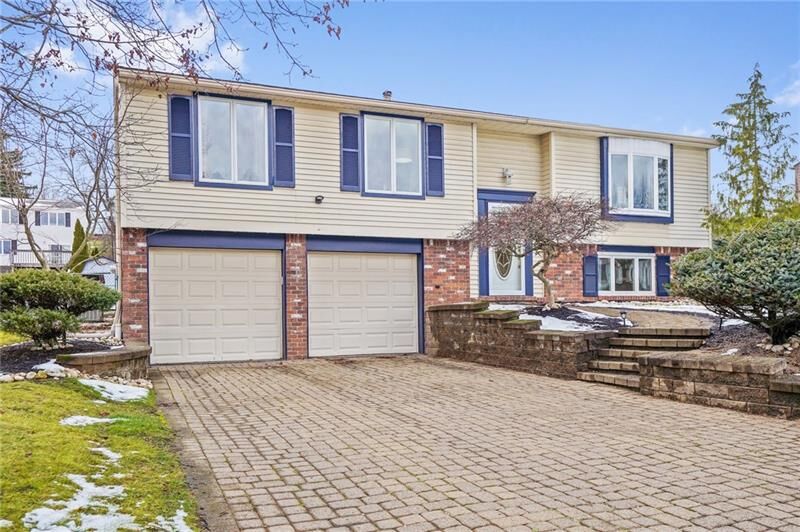 Property Photo:  10134 Lavonne Dr  PA 15642 