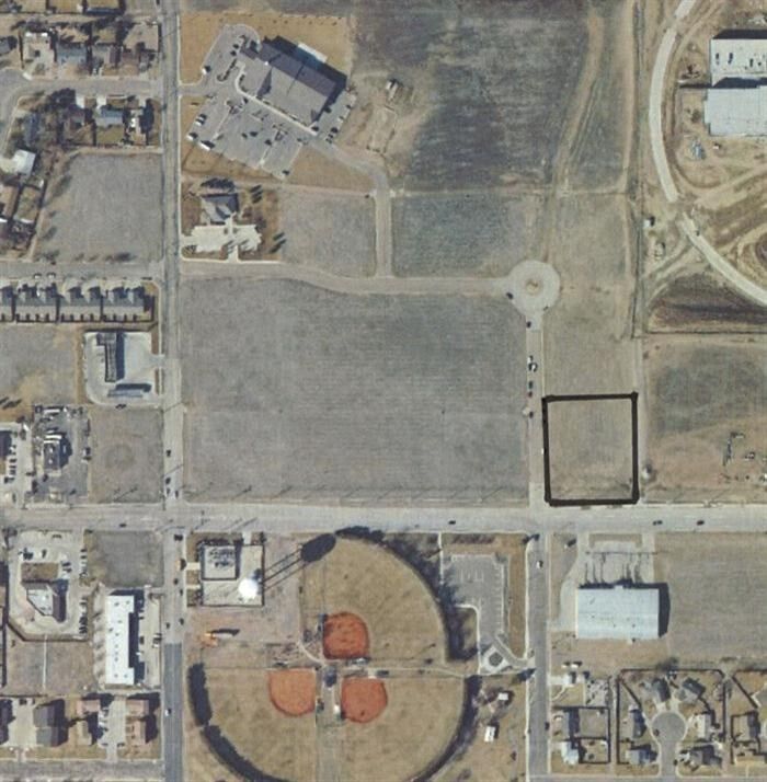 Property Photo: 2301 East Mary Street KS 67846