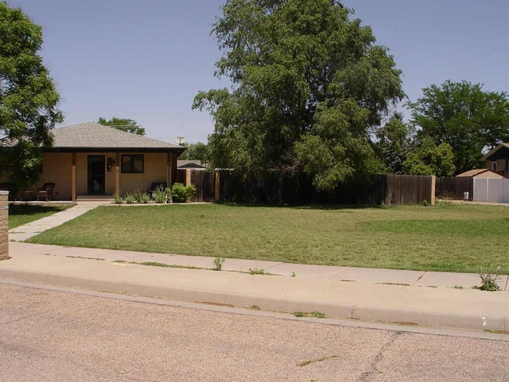 Property Photo:  1109 Kingsbury Road  KS 67846 