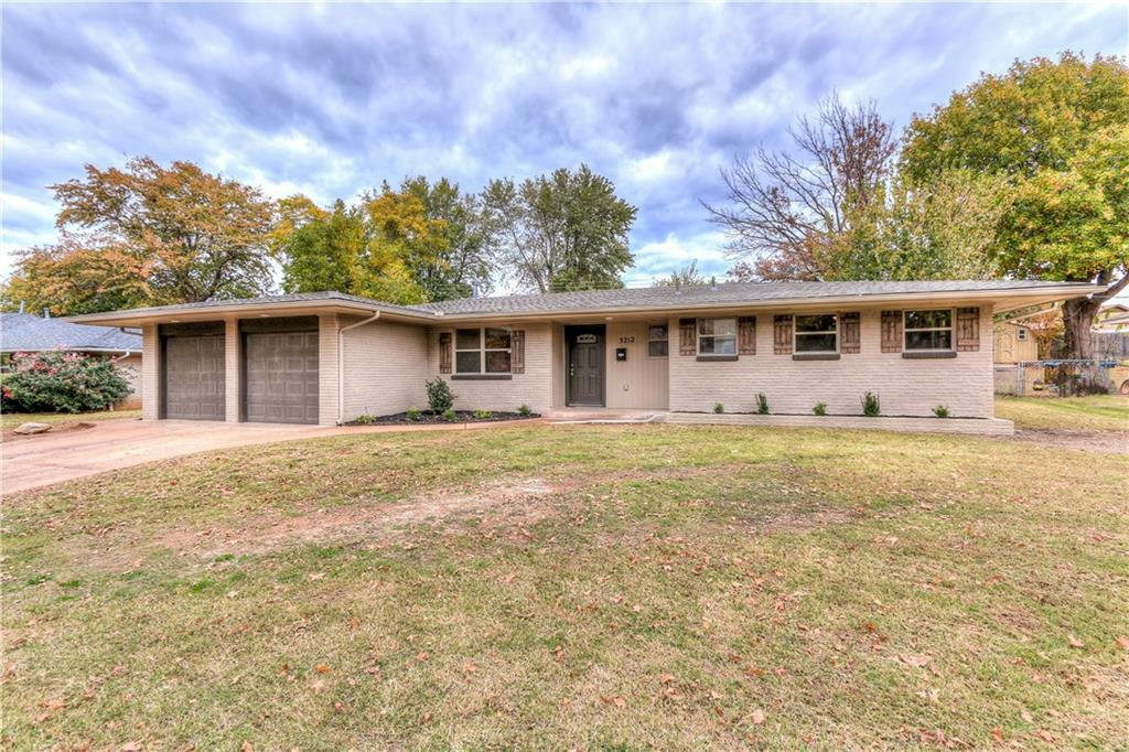 Property Photo: 3212 N Glenvalley Drive OK 73110