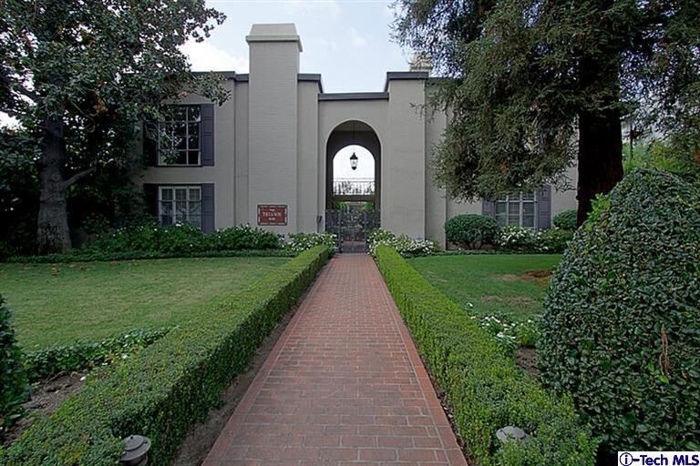 Property Photo:  535 S Orange Grove Boulevard 9  CA 91105 
