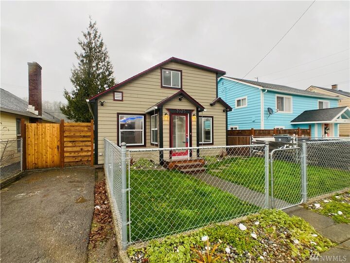 Property Photo:  3025 Aberdeen Ave  WA 98550 