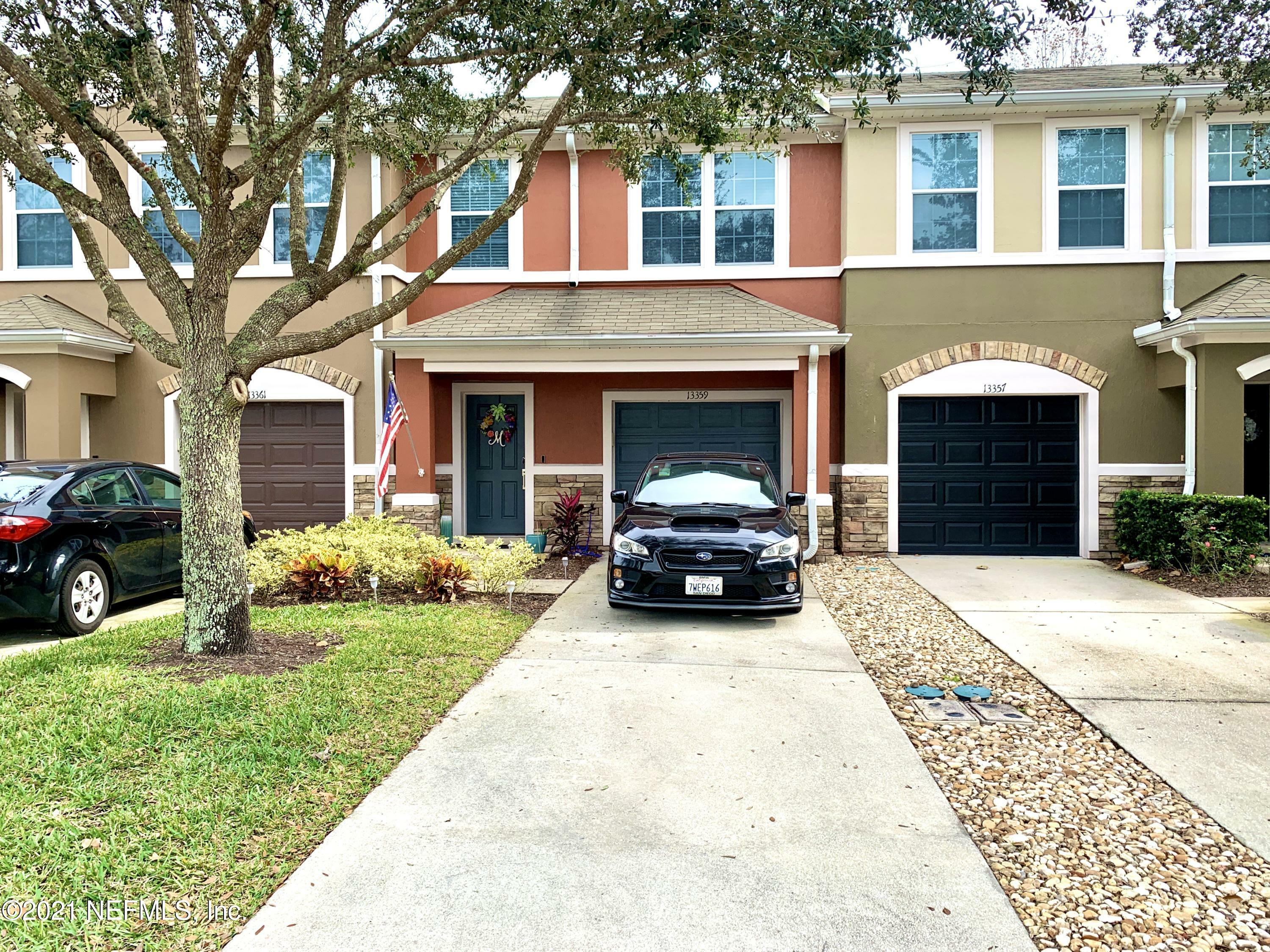 Property Photo:  13359 Solar Drive  FL 32258 