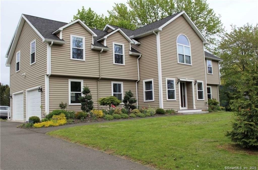 Property Photo: 138 Twin Lakes Road CT 06471