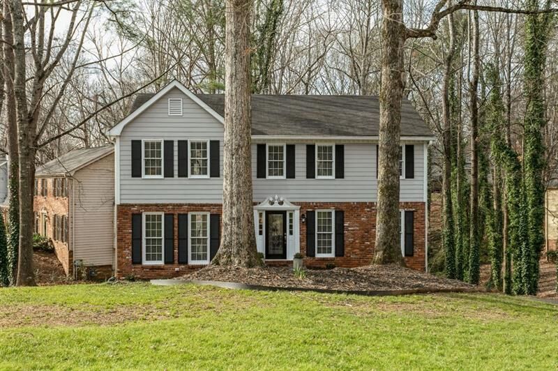 Property Photo: 300 Spring Ridge Drive GA 30076