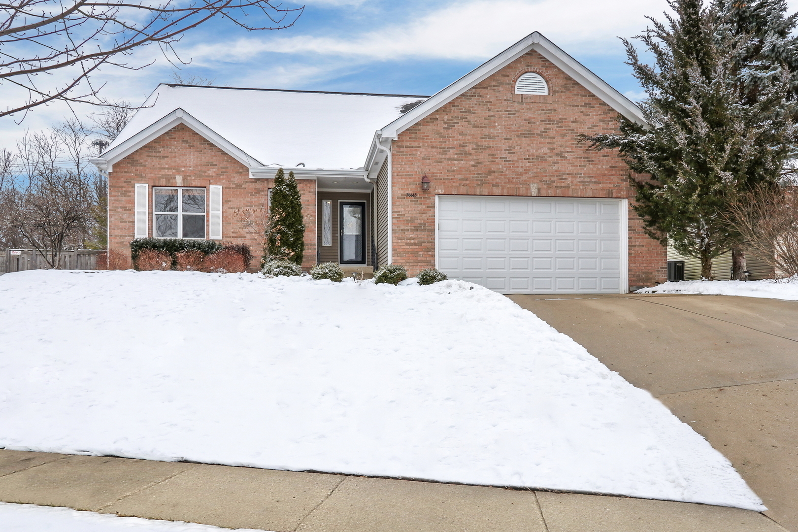 34443 N Sunshine Lane  Ingleside IL 60041 photo