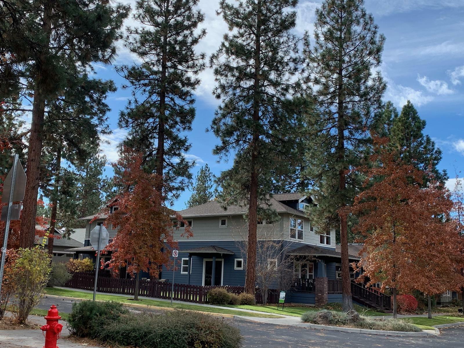 Property Photo: 2541 NW Lemhi Pass Drive OR 97703