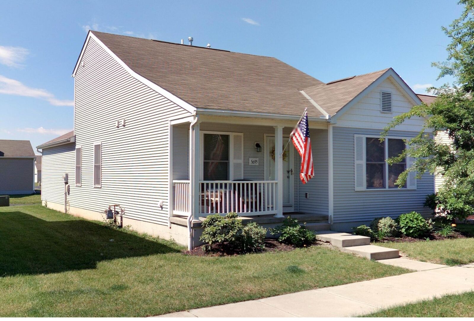 Property Photo:  5695 Galveston Drive  OH 43228 