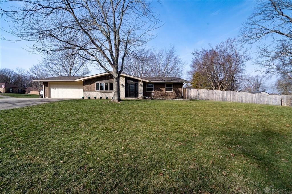 Property Photo: 497 Towncrest Drive OH 45434