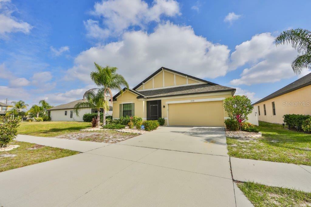 Property Photo:  14318 Italia Drive  FL 33598 