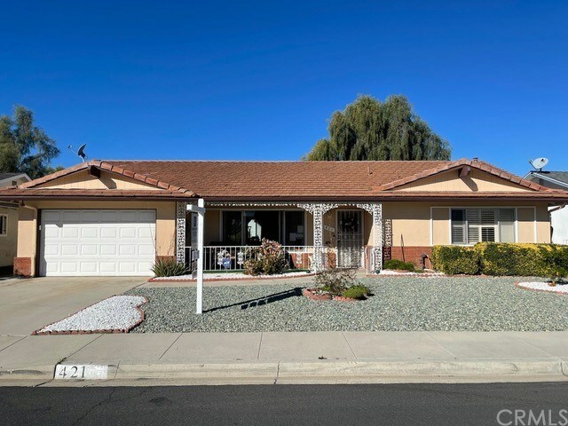 421 Olympia Way  Hemet CA 92543 photo