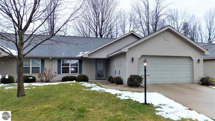 1295 Terra Road  Traverse City MI 48686 photo
