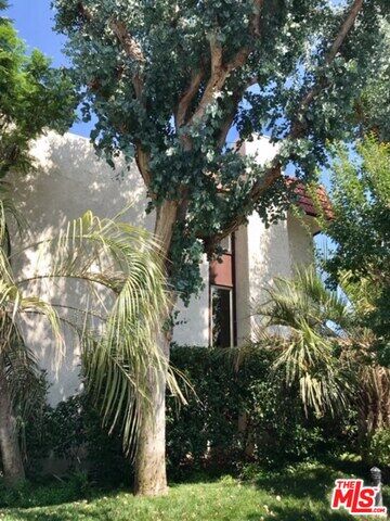 Property Photo:  6210 Nita Ave  CA 91367 