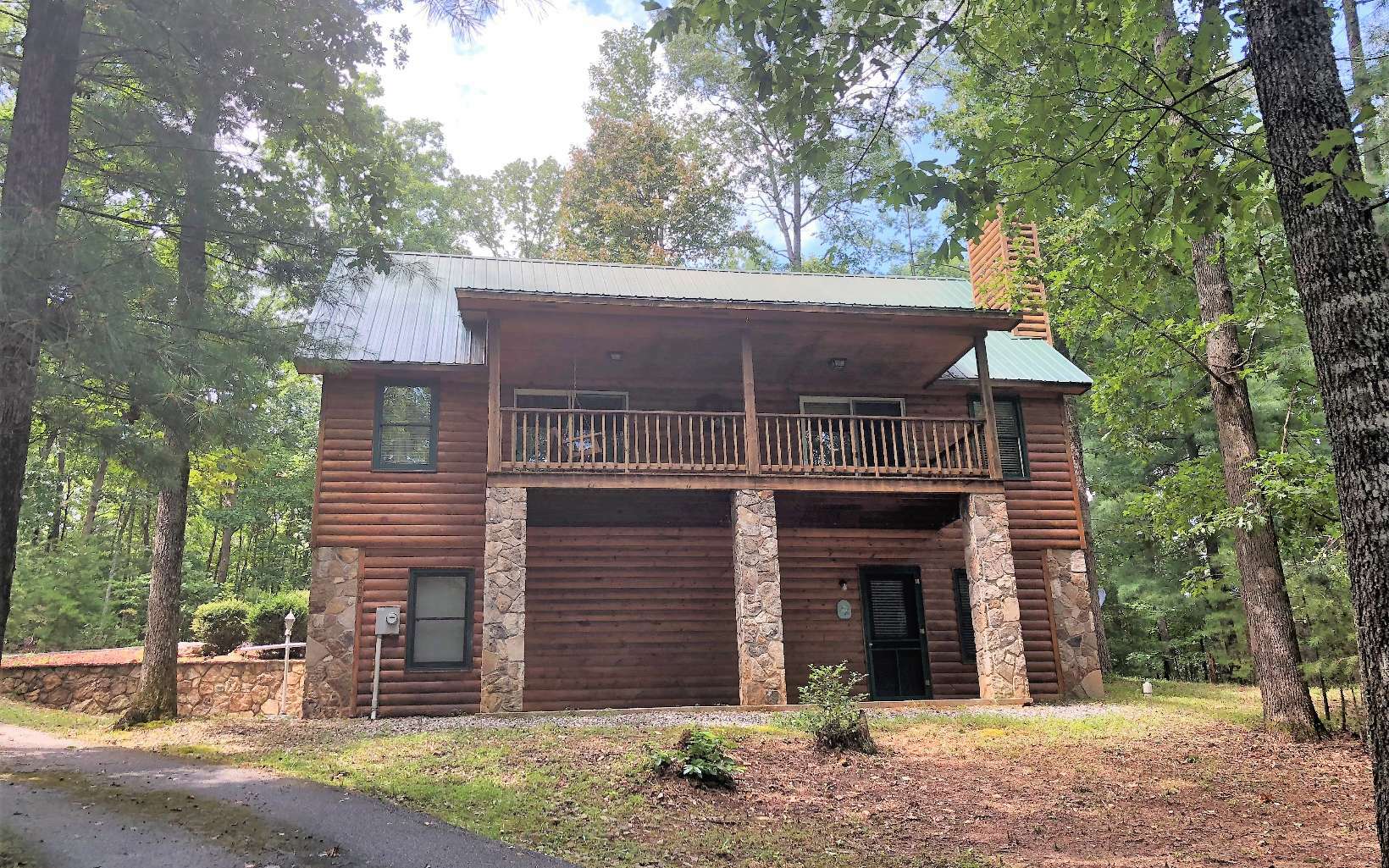 Property Photo:  208 Oakwood Road  GA 30512 