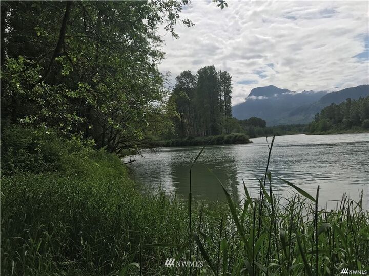 10909 State Route 530  Rockport WA 98283 photo